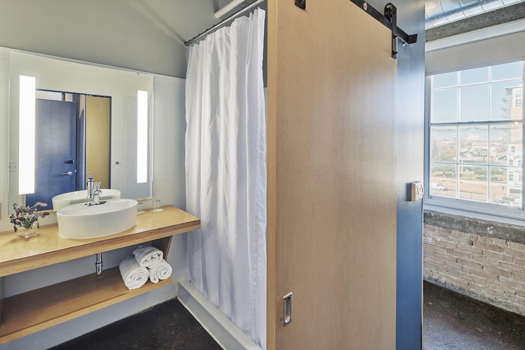 Canvas Hotel Dallas Luaran gambar